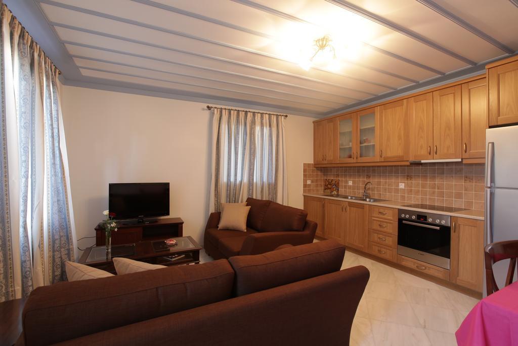 Avgerinos Hotel Kampochora  Номер фото